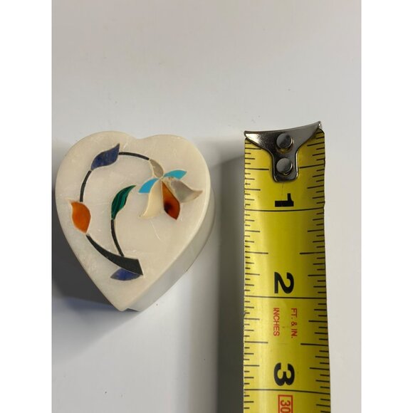 VTG 1980 Soapstone Heart Trinket Box Mother of Pearl Inlay Pietra Dura 2.25" - Picture 6 of 6